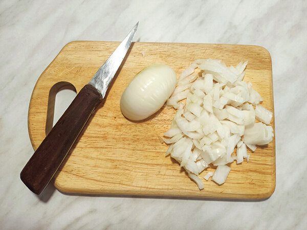 Кыстыбый с картошкой по татарски — это рецепт постных лепешек, щедро начиненных либо сытной пшенной молочной кашей (самая традиционная начинка), либо сливочным картофельным пюре, щедро пропитанным...-6