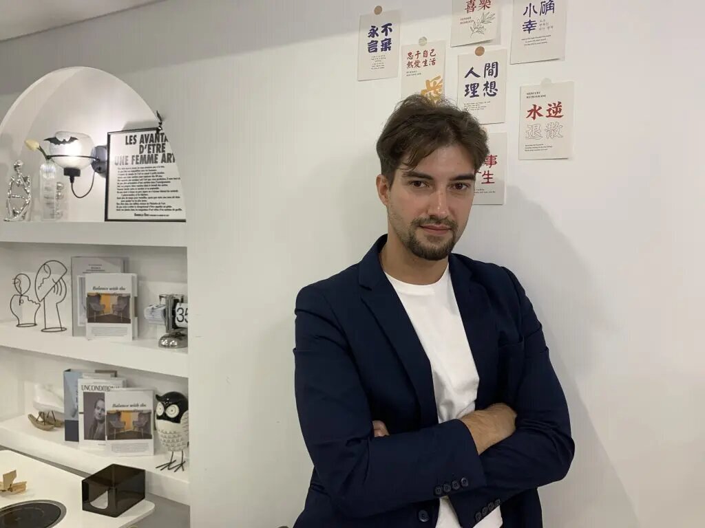 Добавьте описание