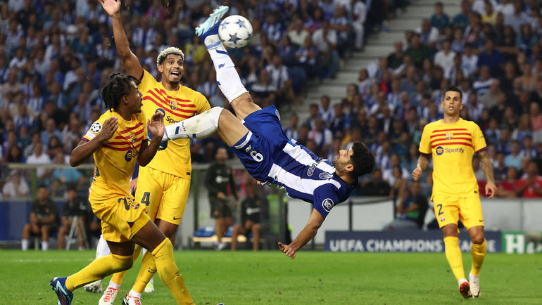    4 октября. «Порту» — «Барселона». Reuters