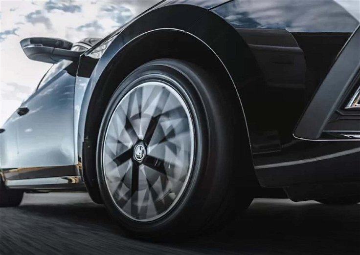 Отечественные шинопроизводители в новых условиях смогут укрупниться, создать новые продукты и выйти на экспорт в ближнее и дальнее зарубежье. Изображение Ikon Tyres