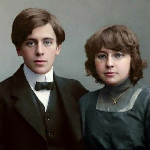 Марина Цветаева с мужем Сергеем Эфроном.