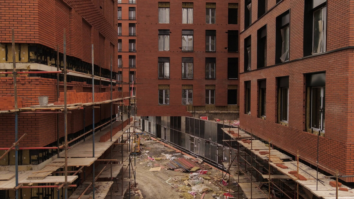 ЗИЛАРТ. Обратите внимание на плотность застройки. Фото автора.