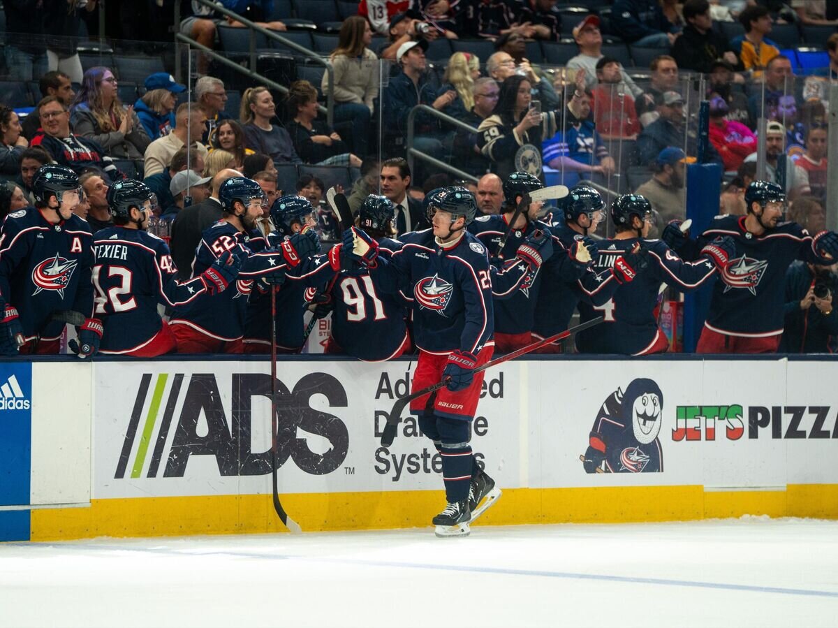    Хоккеисты "Коламбус Блю Джекетс"© пресс-служба клуба "Коламбус Блю Джекетс"