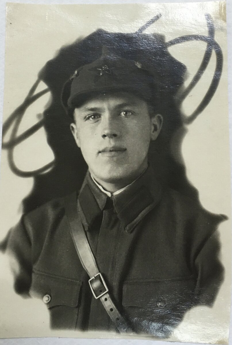 Фотография. Кассин Н.Г. – рядовой РККА.СССР. 1940 г.