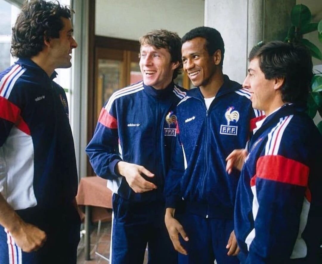 Справа налево: Жиресс, Тигана, Фернандес и Платини