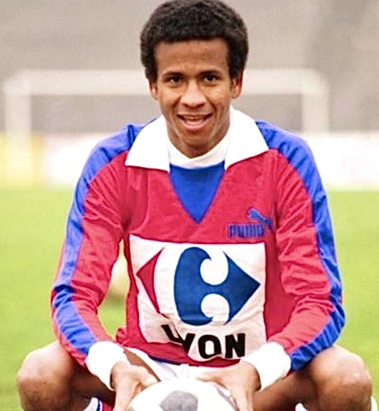 Жан Тигана игрок "Лиона"