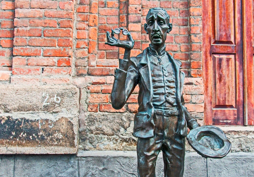 Киса. Мелкий жулик.