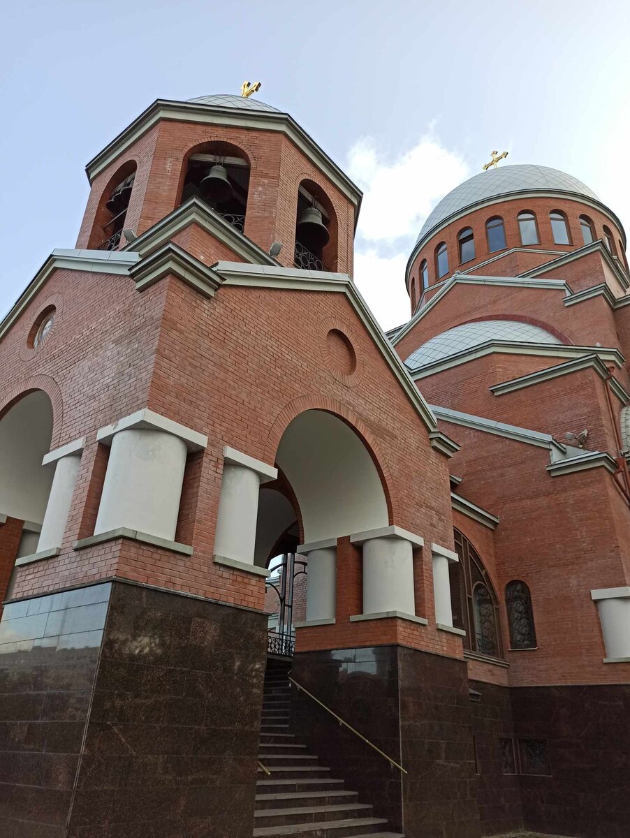 Как исповедоваться в храме?