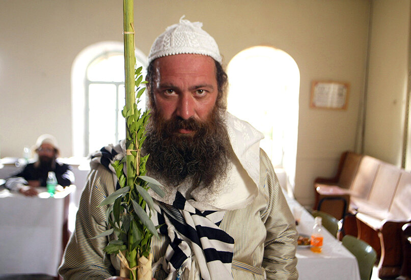 Кадр из фильма «Ушпизин» (2004). Фото: Eddie King Films
