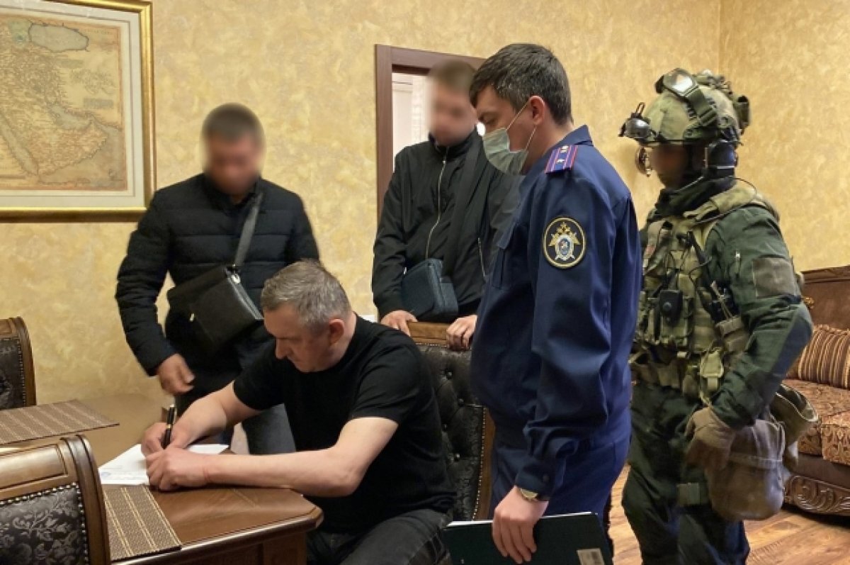 План тактической операции задержание с поличным. В новороссийске задержаны полицейские. Задержание оборотней в погонах. План тактической операции задержание с поличным. Задержание ткачука.