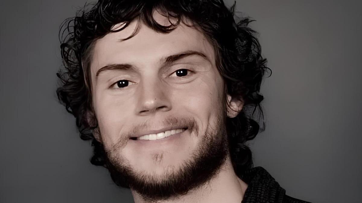    Эван Питерс:Instagram / evanthpeterss