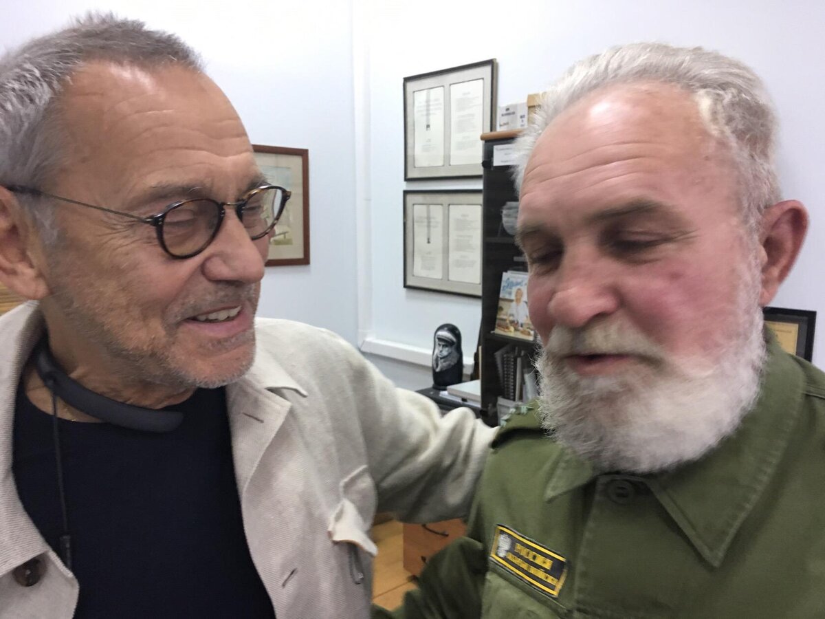 Листайте ленту: Андрей Кончаловский и Владимир Бардаков