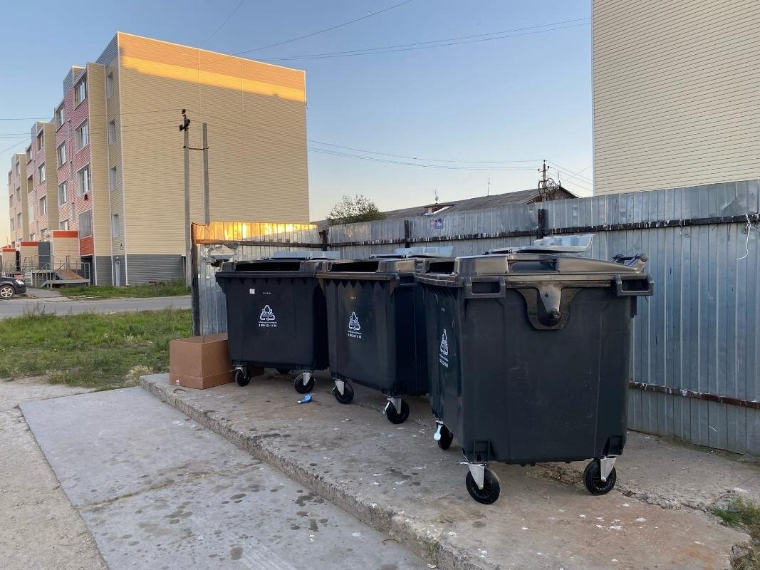    Жителей Лянтора научат пользоваться мусорными баками с помощью видео