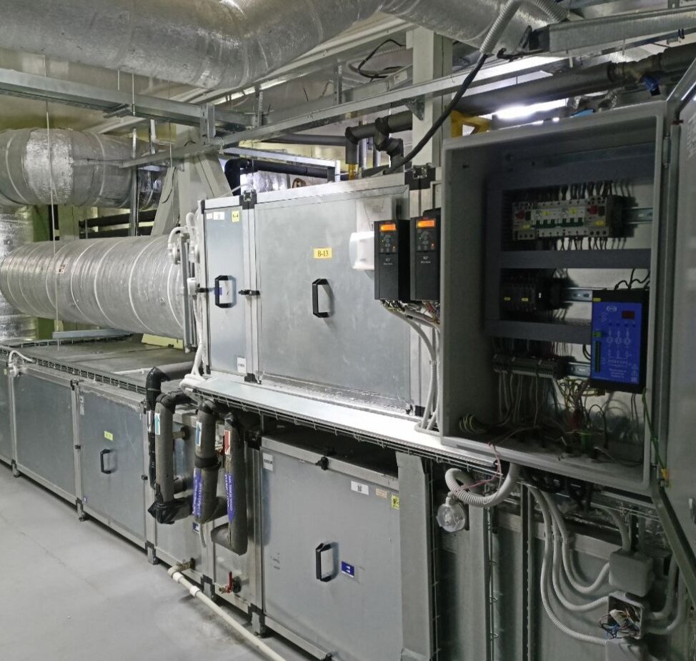 Шкаф управления вентиляцией 