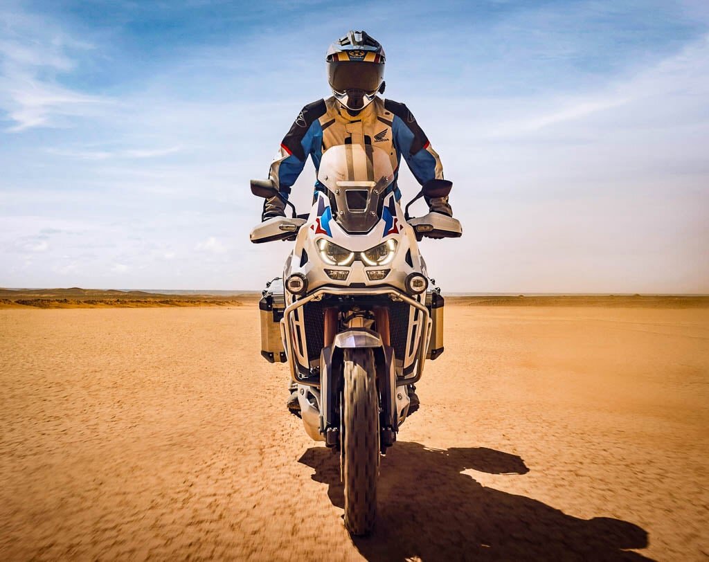 Африка твин 2024. Africa Twin 2024. Хонда Африка Твин 2024 года. Africa Twin 2024 приборная панель.