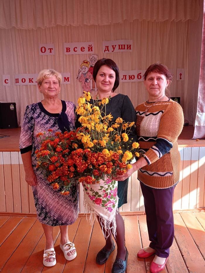 День пожилого человека в Рогаликовском ДК📷
📷
📷
📷
📷
📷
📷
📷
