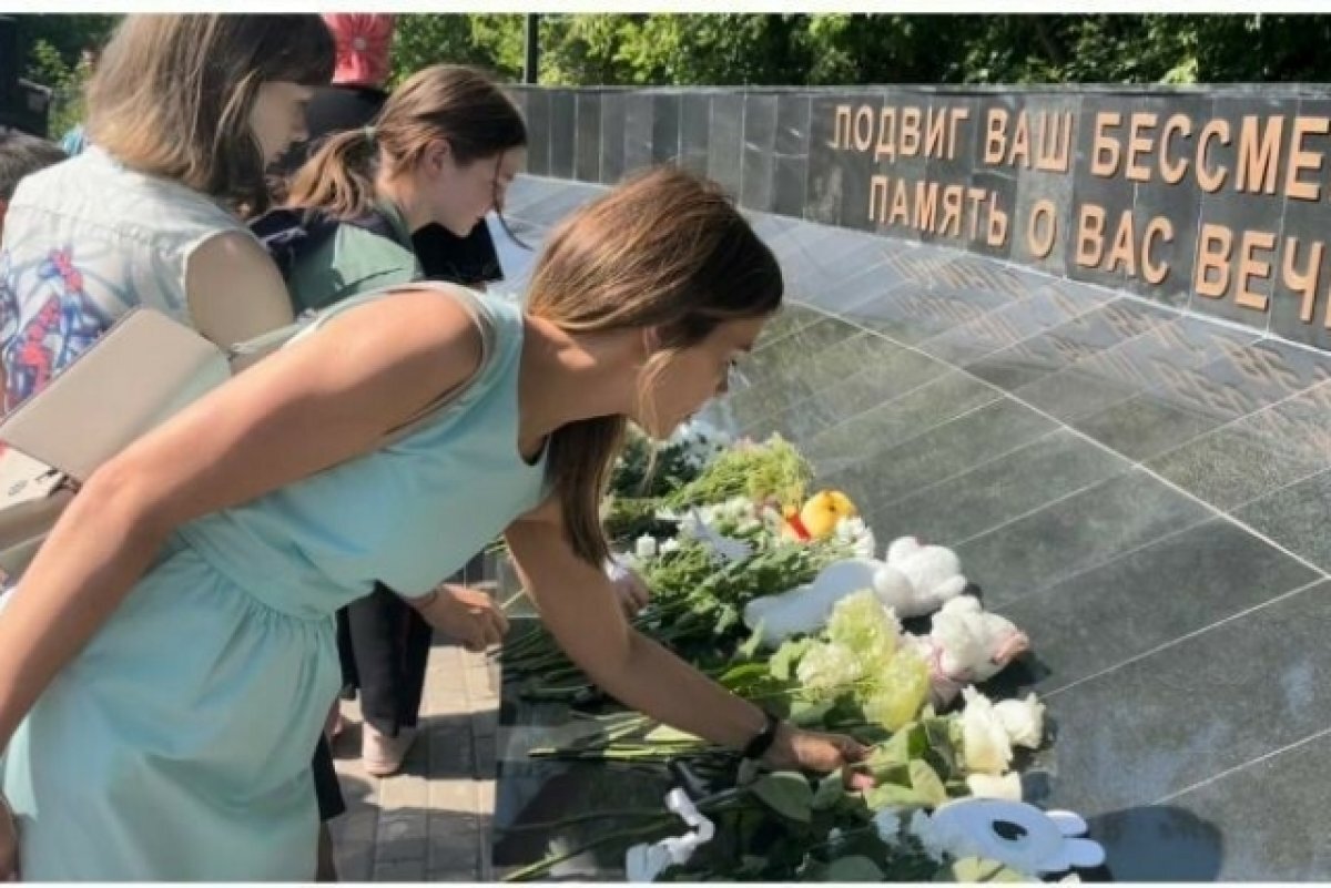    С 2014 года в ДНР от украинских обстрелов погибли 230 детей