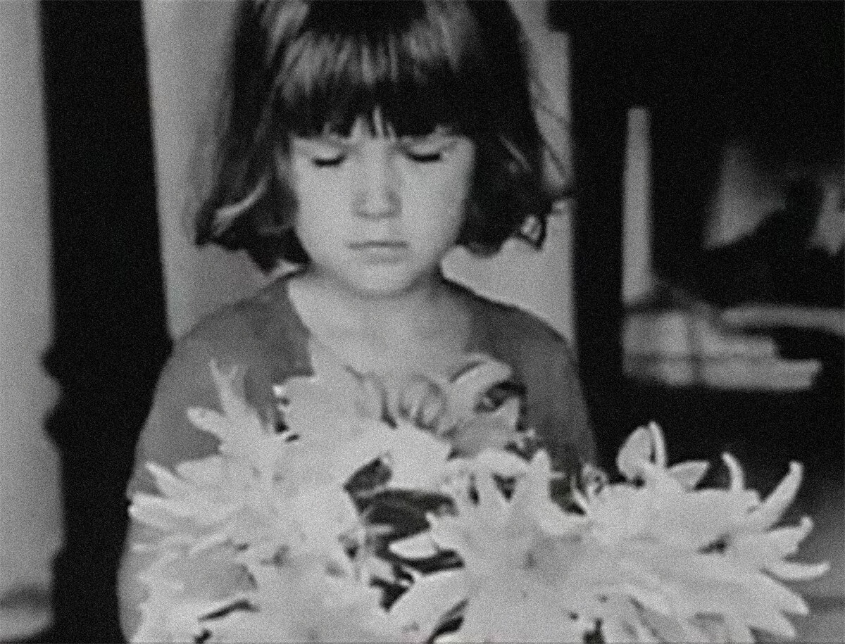 Рассказываем про одно из громких криминальных дел конца XX века. В марте 1981 года в суде немецкого города Любек шло разбирательство по делу об убийстве маленькой девочки по имени Анна Бахмайер.-5