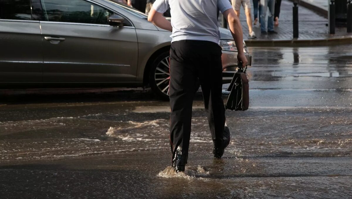     В Ростове-на-Дону огласили приговор по делу утонувшей в ливневке женщины, сообщили в региональном УСКР.