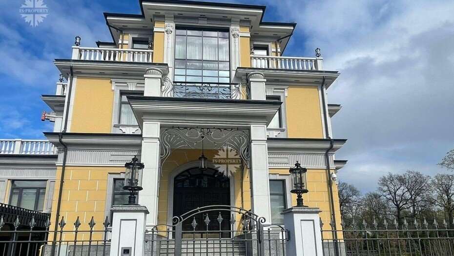   Второй по стоимости особняк Петербурга. Автор фото: Restate.ru.