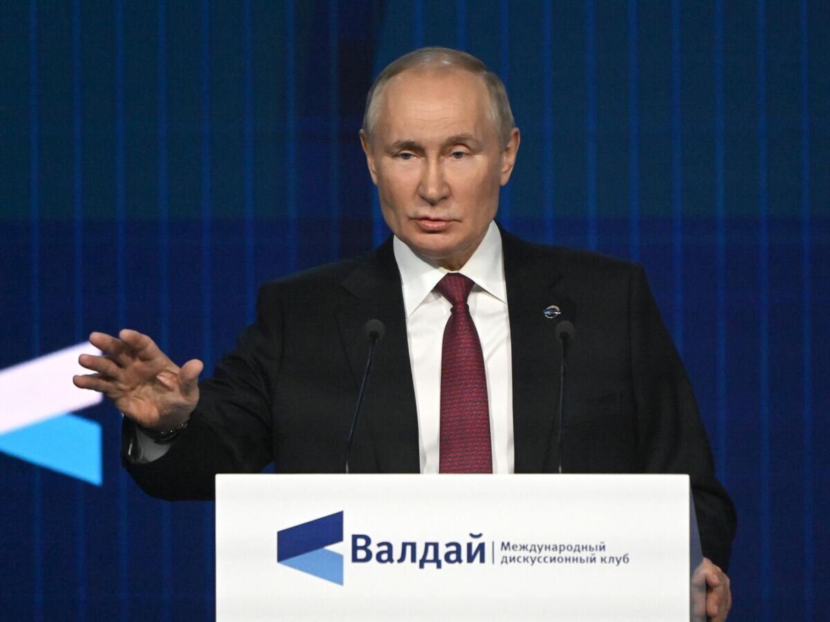    Президент РФ Владимир Путин на заседании XIX Ежегодного заседания Международного дискуссионного клуба "Валдай"© РИА Новости / Сергей Гунеев