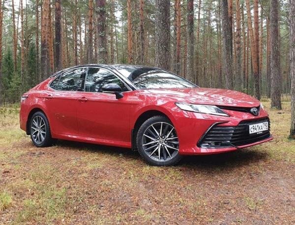     Toyota Camry. Фото Toyota
