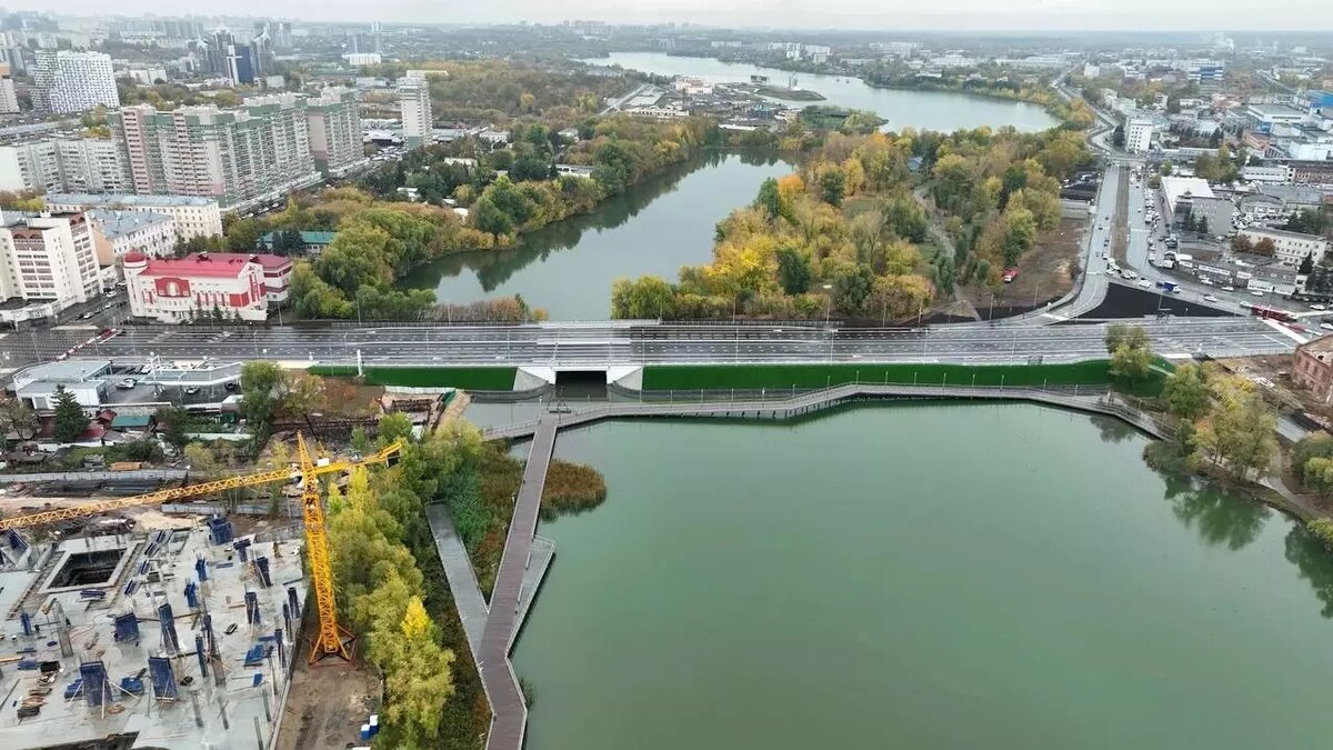     В Казани собираются открыть мост на улице Назарбаева в связи с окончанием ремонтных работ. Об этом сообщили в пресс-службе мэрии города.