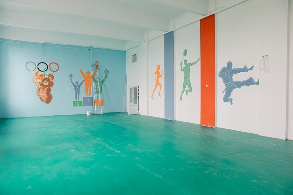    К концу месяца студенты Мариупольского медицинского колледжа приступят к учебному процессу в школе №29. Фото: ТГ/ Моргун