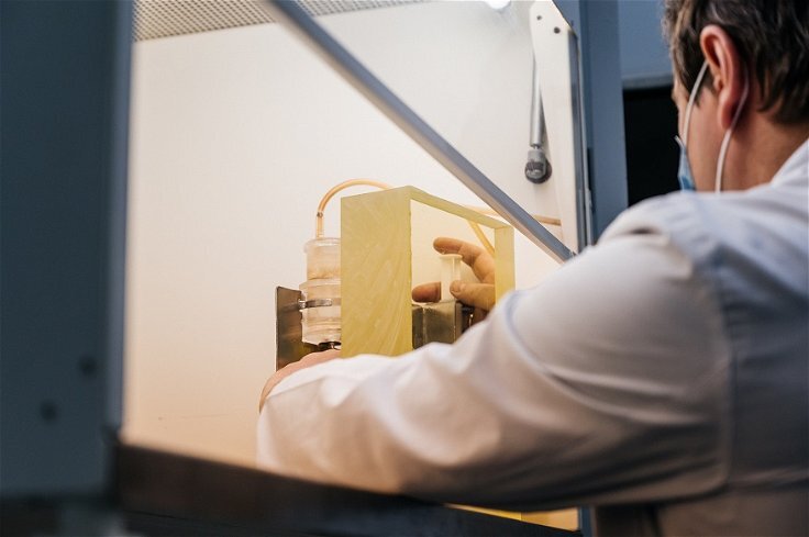 Нейтронная терапия работает на стыке медицины и ядерных технологий и эффективно помогает бороться со злокачественными опухолями.  Изображение пресс-службы ТПУ
