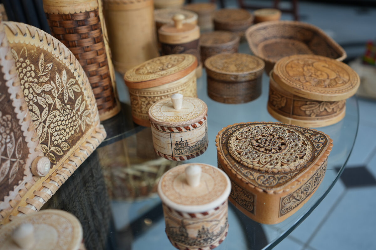 Такая красота из бересты украсит любой дом