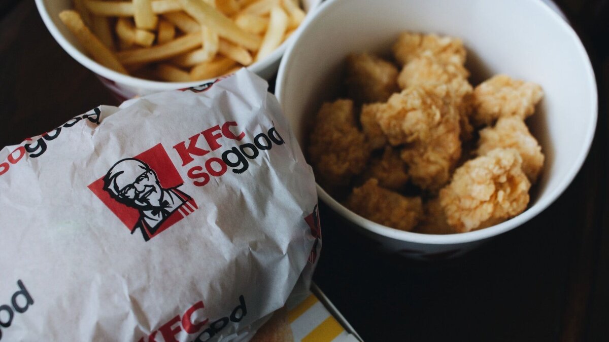 KFC и «Ростикс» повысили цены | Allcafe — все о еде и ресторанной индустрии  | Дзен