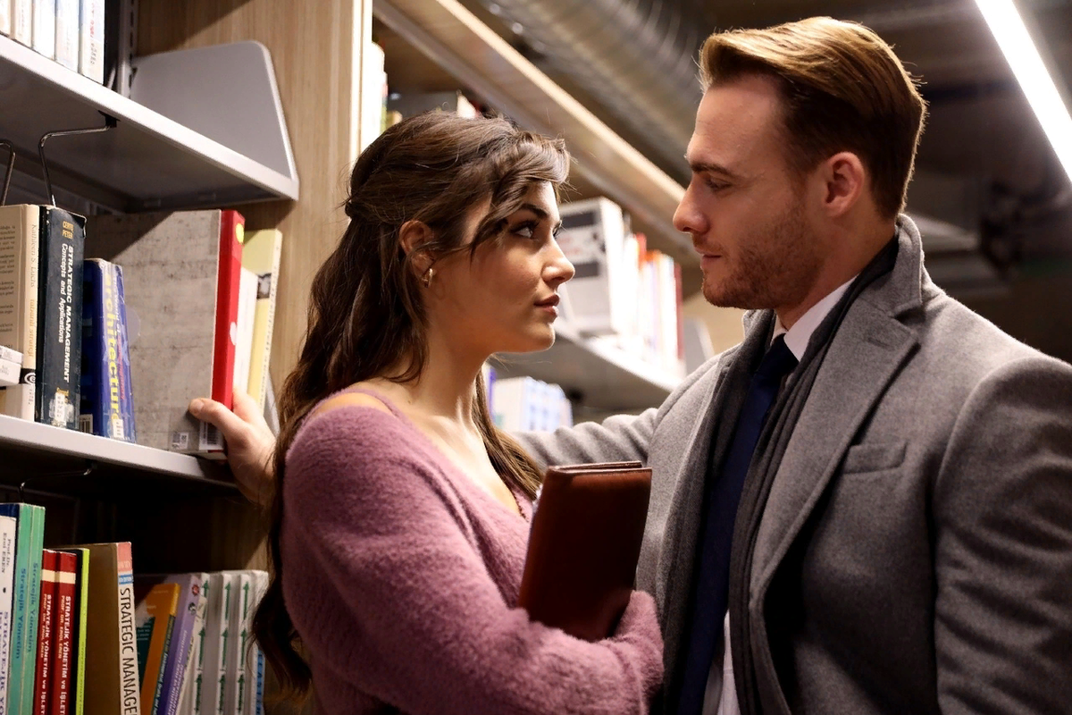 Као што знате, одабир глумачке екипе је веома тежак задатак, јер је једна од компоненти успеха пројекта хармоничан серијски пар.  Стога се, пре свега, главне улоге нуде познатим глумцима.-6