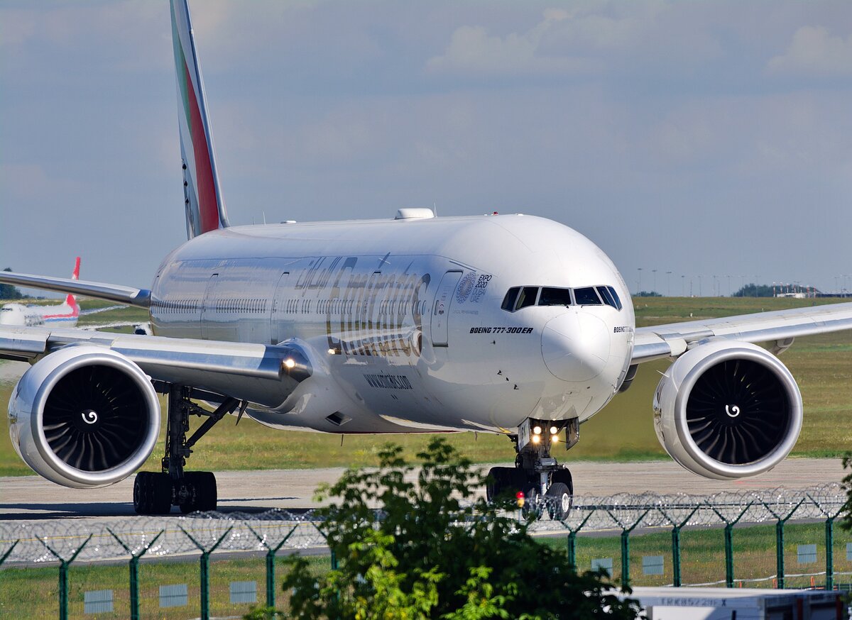 Boeing 777 фото самолета