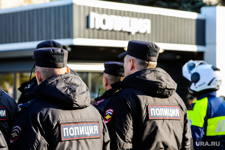    Силовики объявили в розыск мужчину за совершение преступления