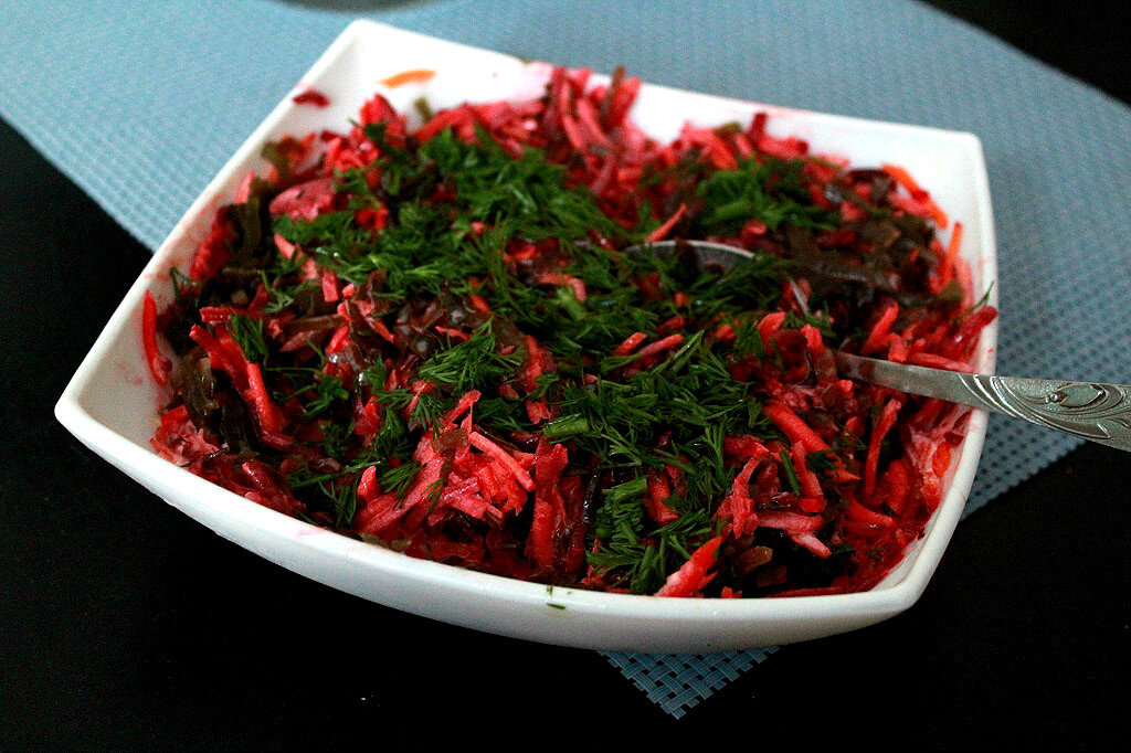Салат из свеклы - рецепты с фото на вторсырье-м.рф ( рецептов салата из свеклы)