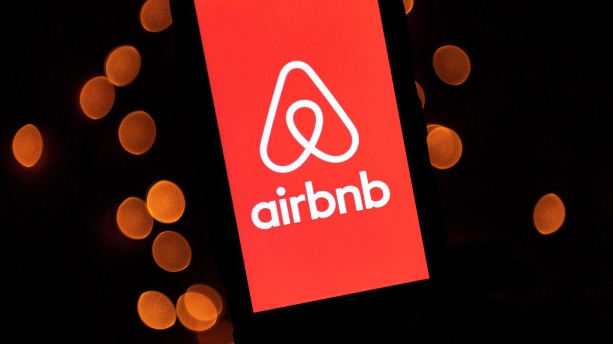    Фото: AFP 2023/LIONEL BONAVENTURE. Август Макаров