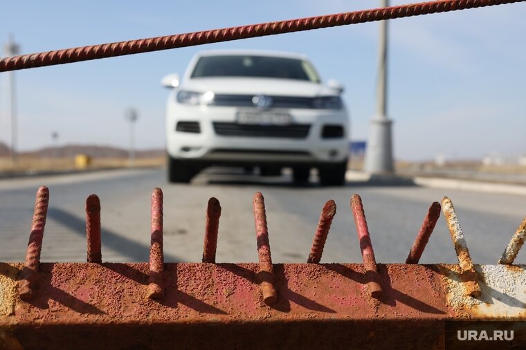    Ян Скиба отметил, что украинские беженцы передвигаются на дорогих авто, которых даже нет у жителей Словакии