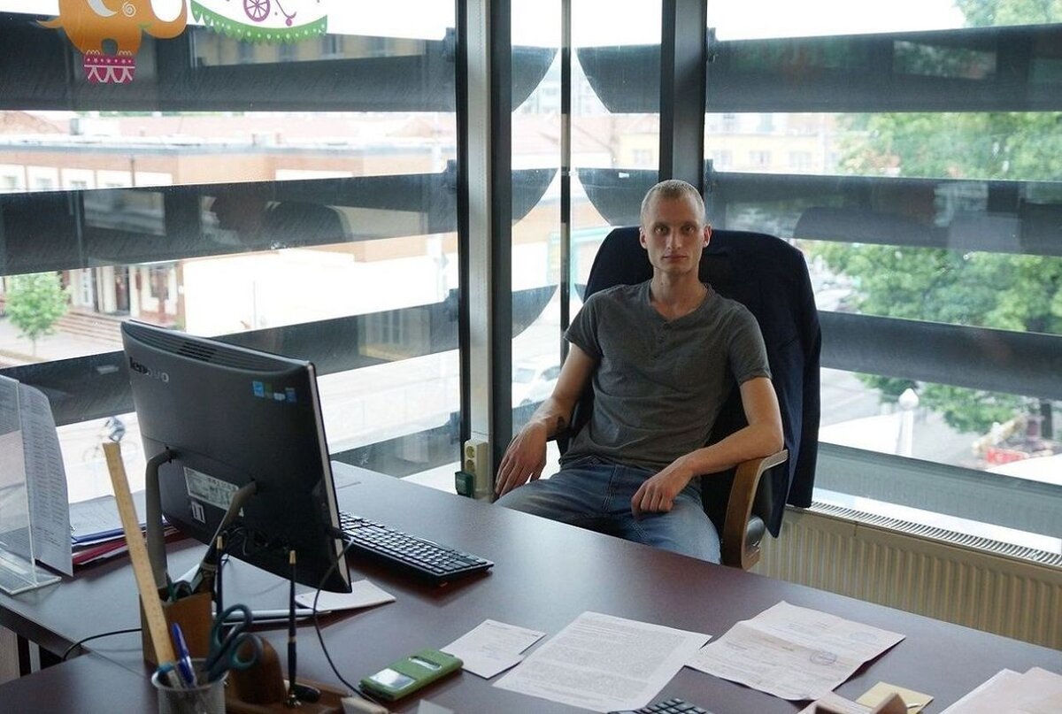 Михаил Туэбов, я уже более 10 лет на Авито, последние 2 года активно использую накрутки поведенческих факторов, знаю как работает продвижение на Авито как накрутить поведение на авито 