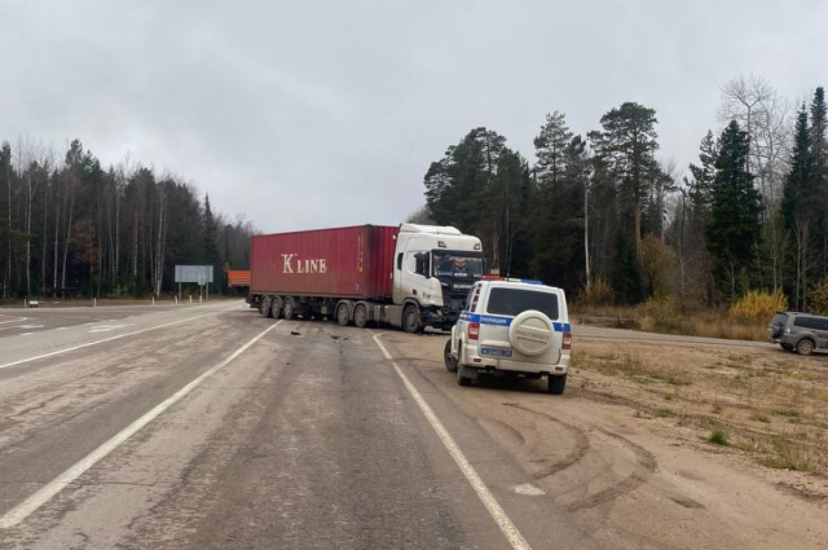    Двое подростков пострадали в ДТП с большегрузом на трассе «Вилюй»