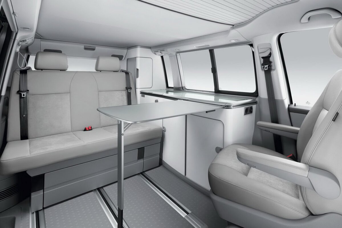 Volkswagen Caravan t5