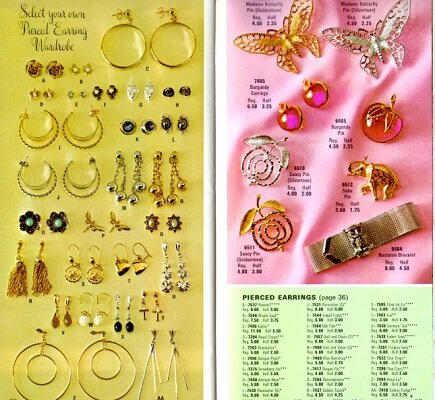 Каталог компании Sarah Coventry, август 1972 года. Уже представлены брошь и клипсы