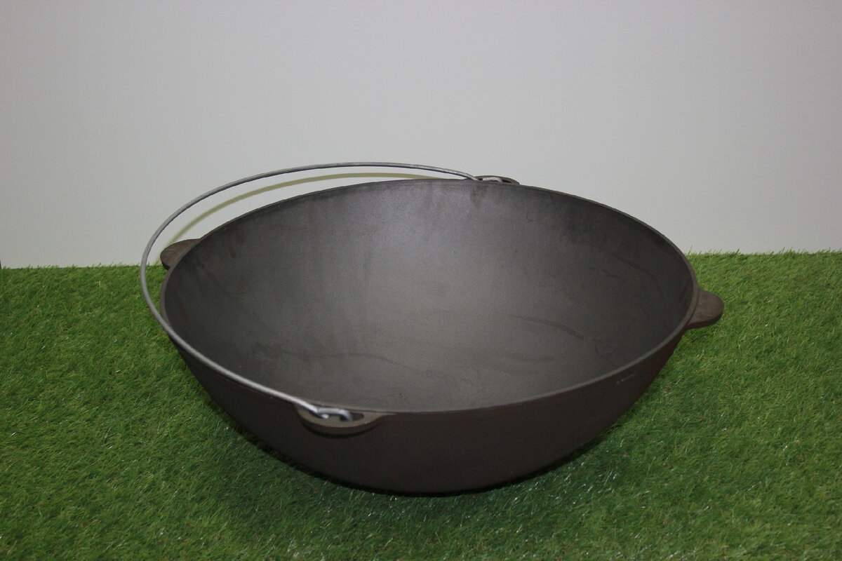 Чугунный казан