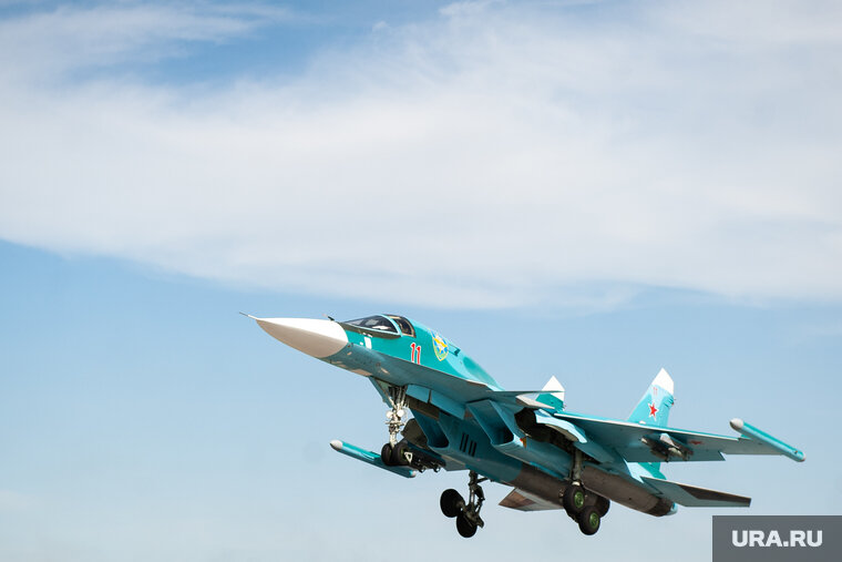    Сергей Шойгу заявил, что в РФ есть заводы, которые работают на опережение