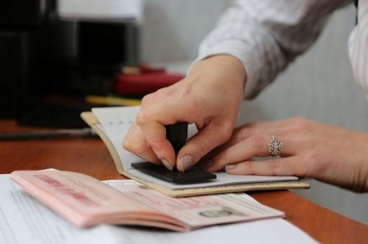    Из Оренбуржья в Киргизию и на Украину уехало больше людей, чем прибыло.