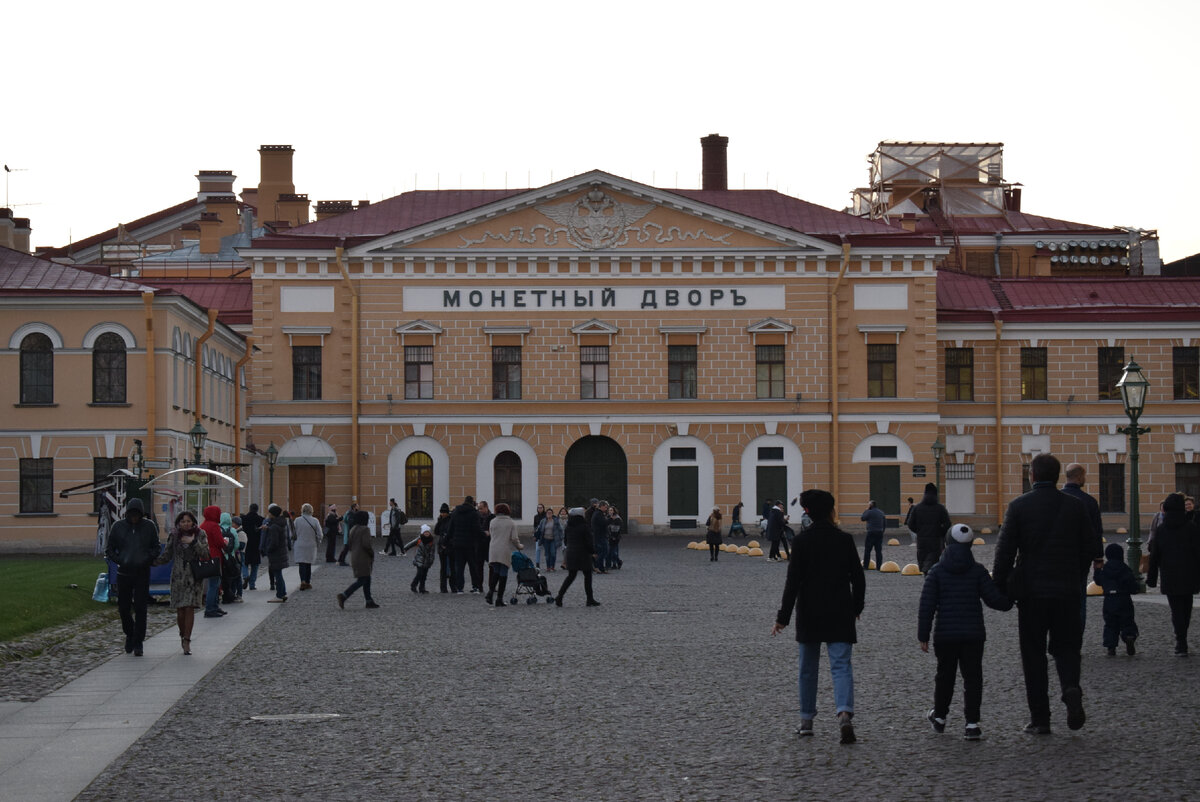 Петроградская сторона - душа Петербурга. План для легкой, но насыщенной  прогулки | ОтЛичная Жизнь | Дзен