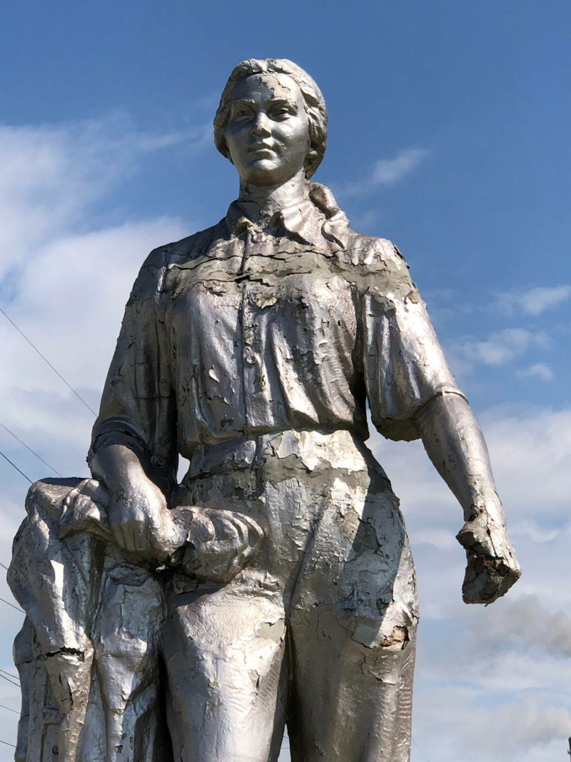 Листайте вправо, чтобы увидеть больше изображений