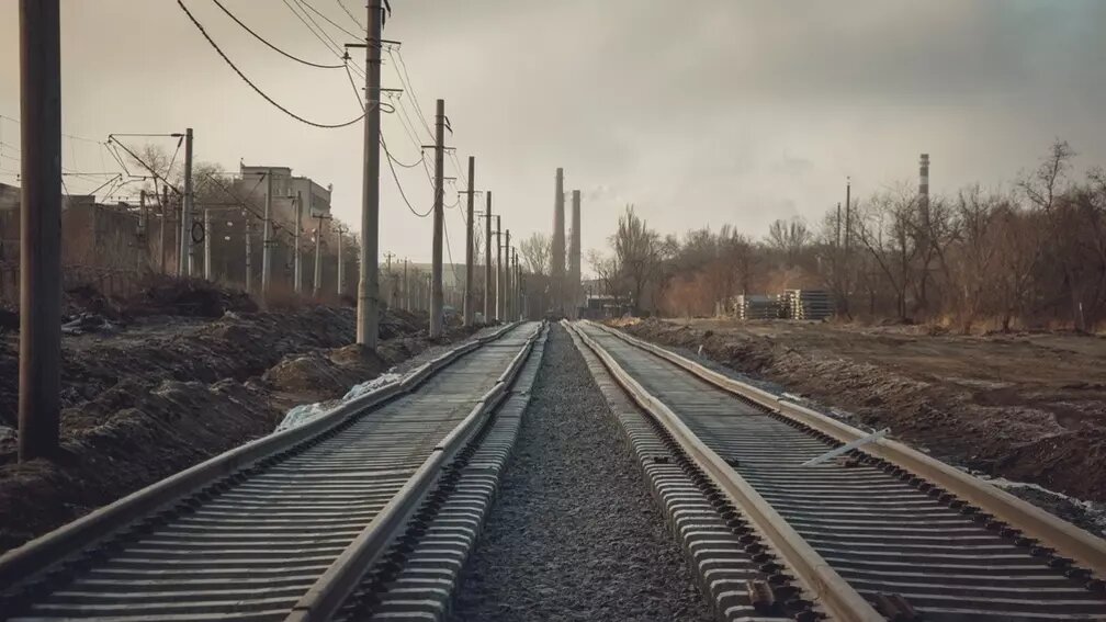     В Бугульме трое молодых людей решили поджечь релейный шкаф на железной дороге за вознаграждение. Соответствующая информация появилась в Telegram-канале Baza.