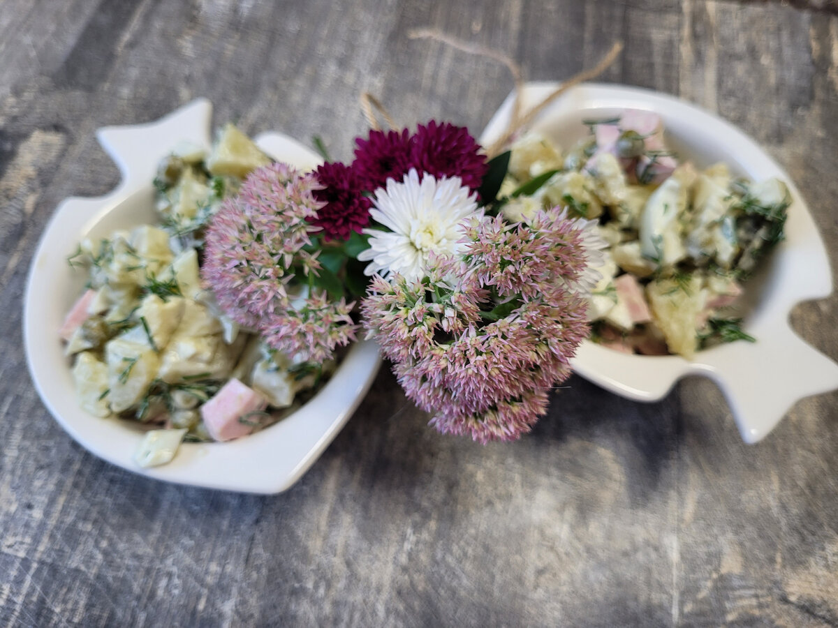 Фото автора.Готовим салат <<Оливье>>