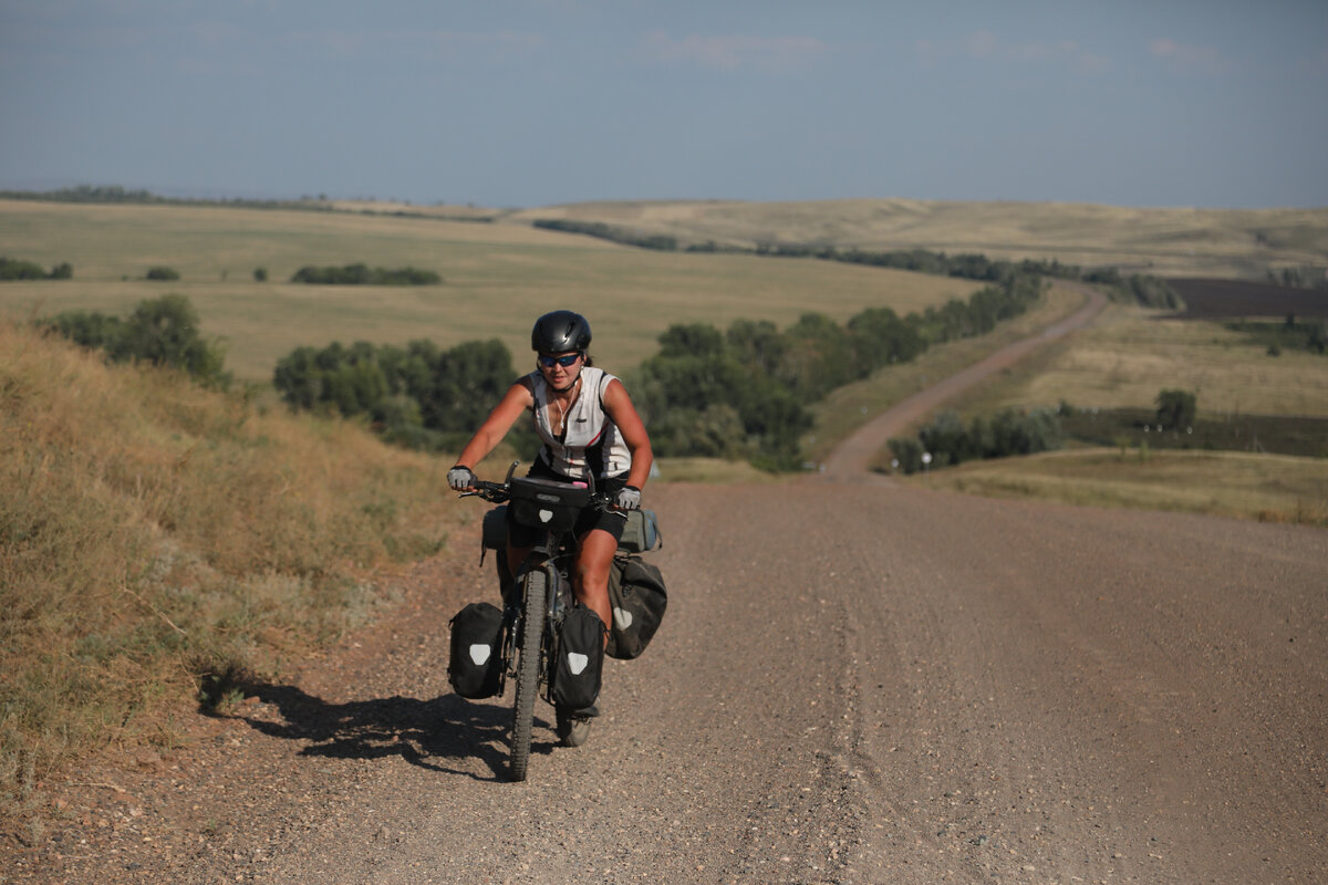 August белорусская группа. August треки. Alsina dumitrescu t. август intelligence альбом. Intelligence august альбом.