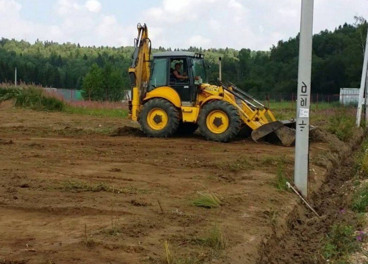 Выравнивание участка экскаватором в Смоленске. Разбираем основные этапы  работы. | Спец Строй 67 | Дзен